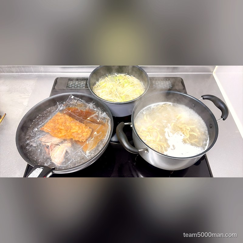 麺屋長次郎 調理中