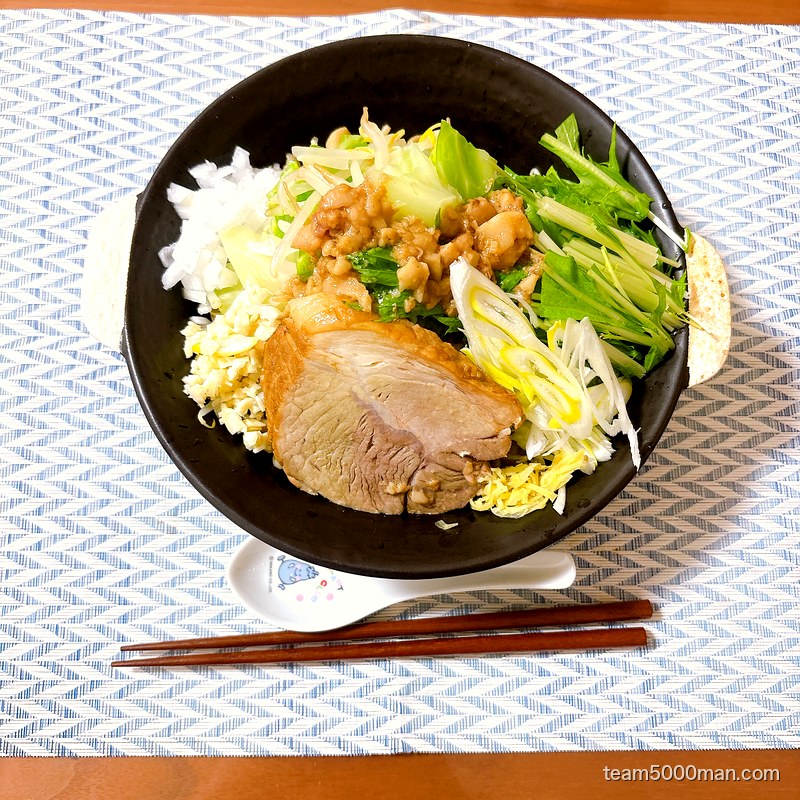 小林アイススペシャル 完成丼
