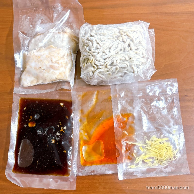 小林アイススペシャル 同梱物一覧