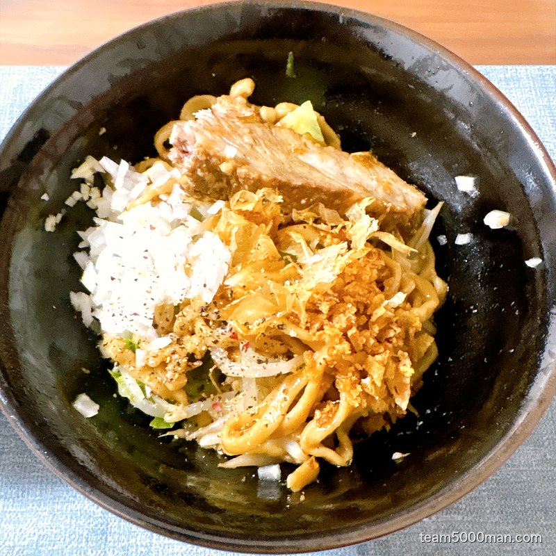 カツオ節と黒胡椒を足したアレンジ