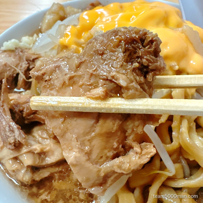 明日へ向かって ホロホロに崩れるウデ肉の豚