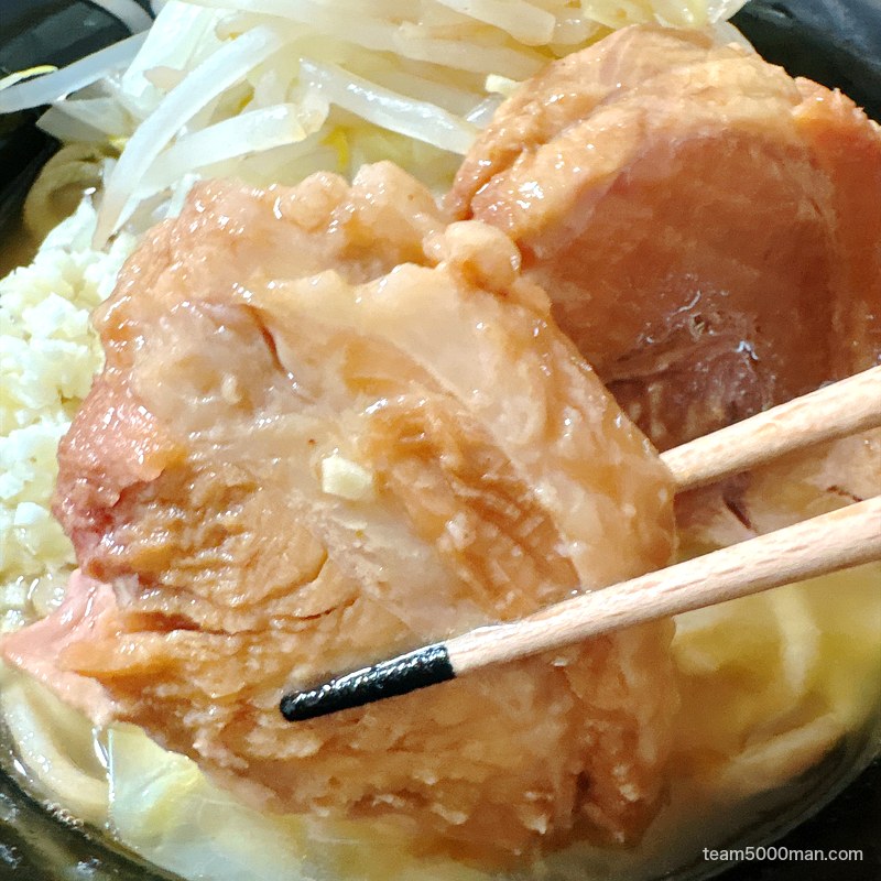 麺屋づかちゃん 神豚の寄り プルプルの脂身