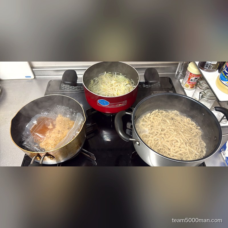 麺屋桐龍 調理中